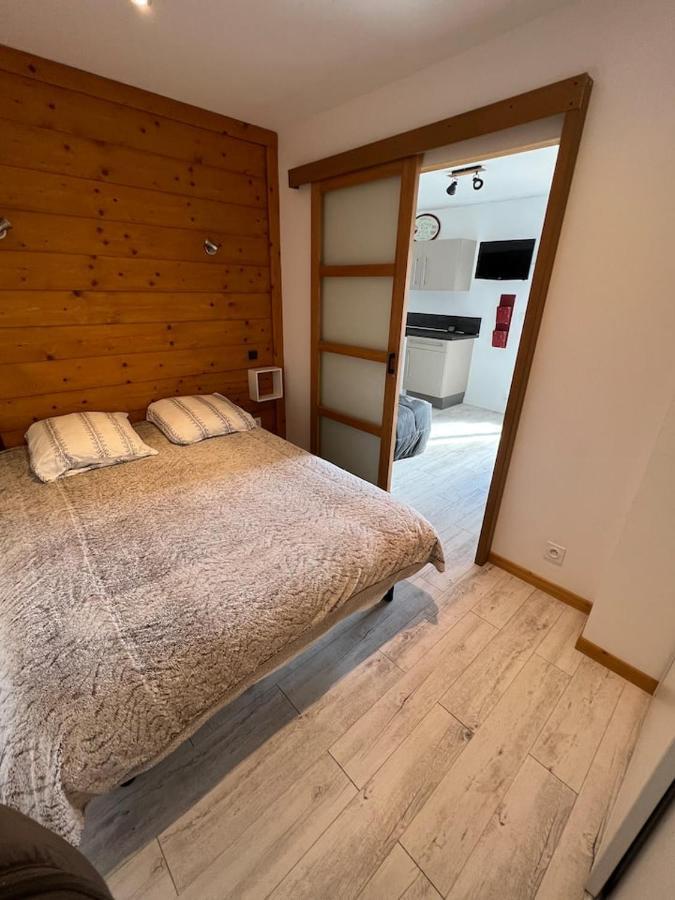Charmant Appartement Calme Et Lumineux Chateauvieux  Exteriör bild
